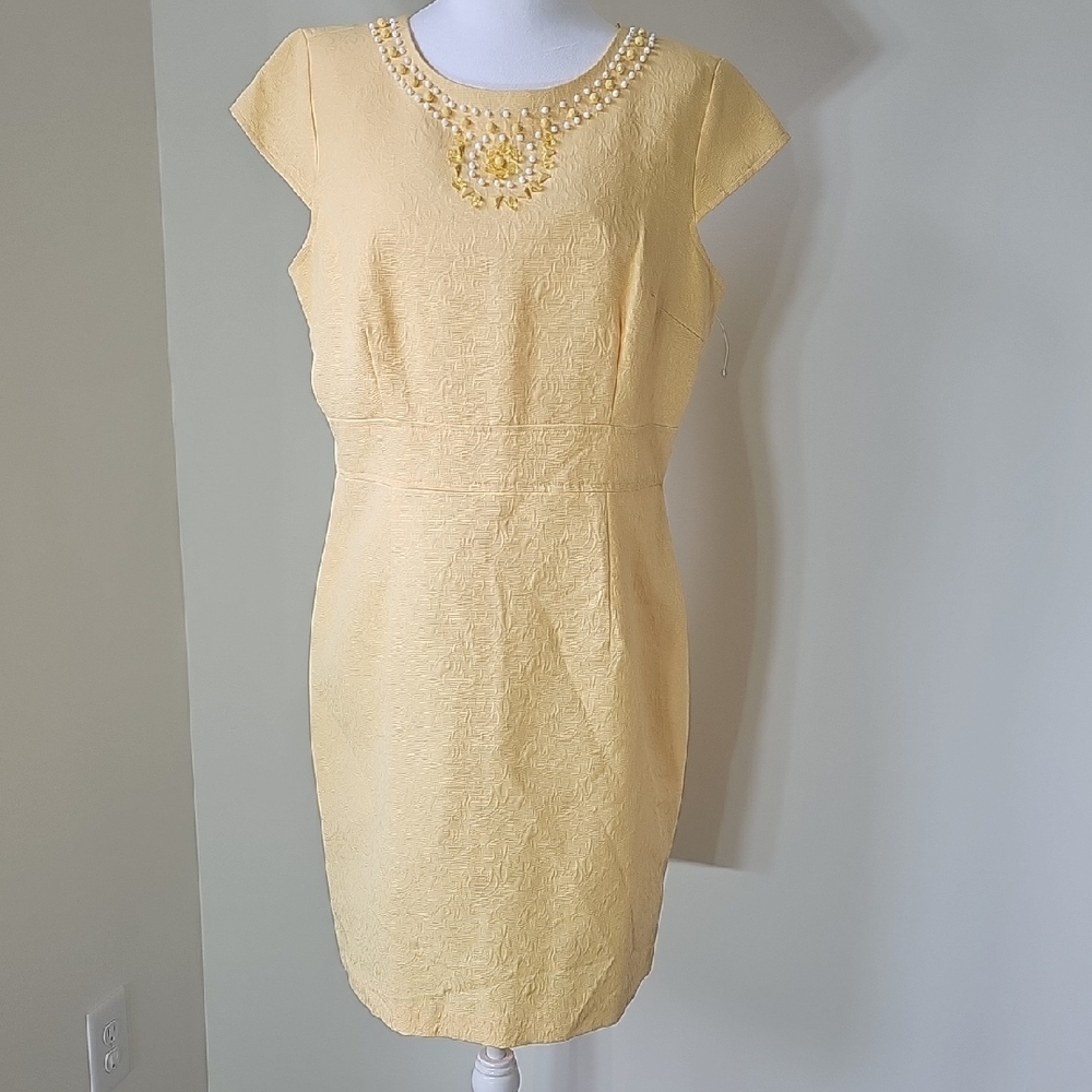New Directions Yellow Mini Dress with Pearl Accents Size 12‎